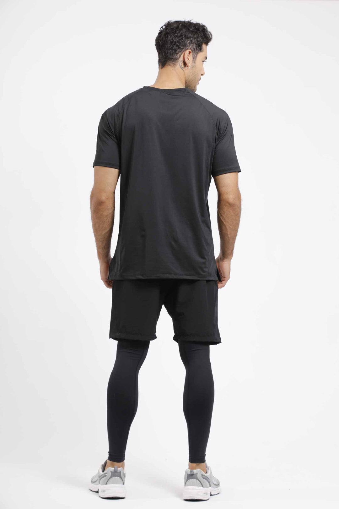 CAMISA DEPORTIVA HOMBRE NEGRO UFSPORT- CHM-001