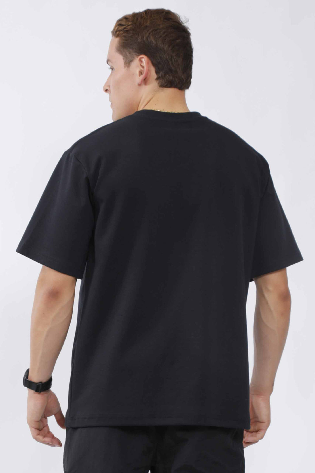 Camisa oversize hombre negra – UF Sport (foto 3 de 3)