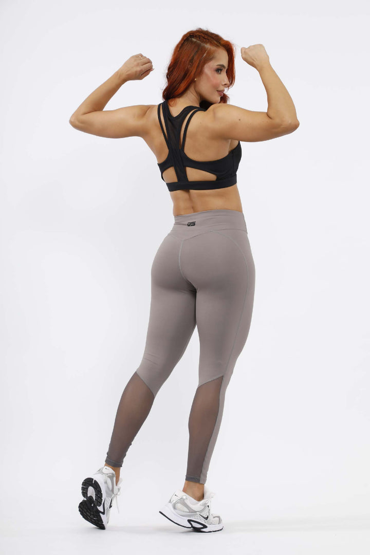 CONJUNTO-DEPORTIVO-MUJER-LEGGINS GRIS-TOP NEGRO LD- 859 GRIS TC- 224 NEGRO