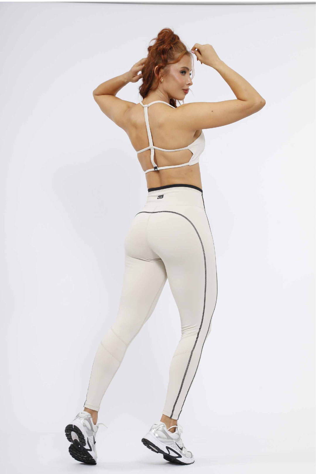 CONJUNTO DEPORTIVO MUJER ARENA - LD-882 TC- 218 ARENA