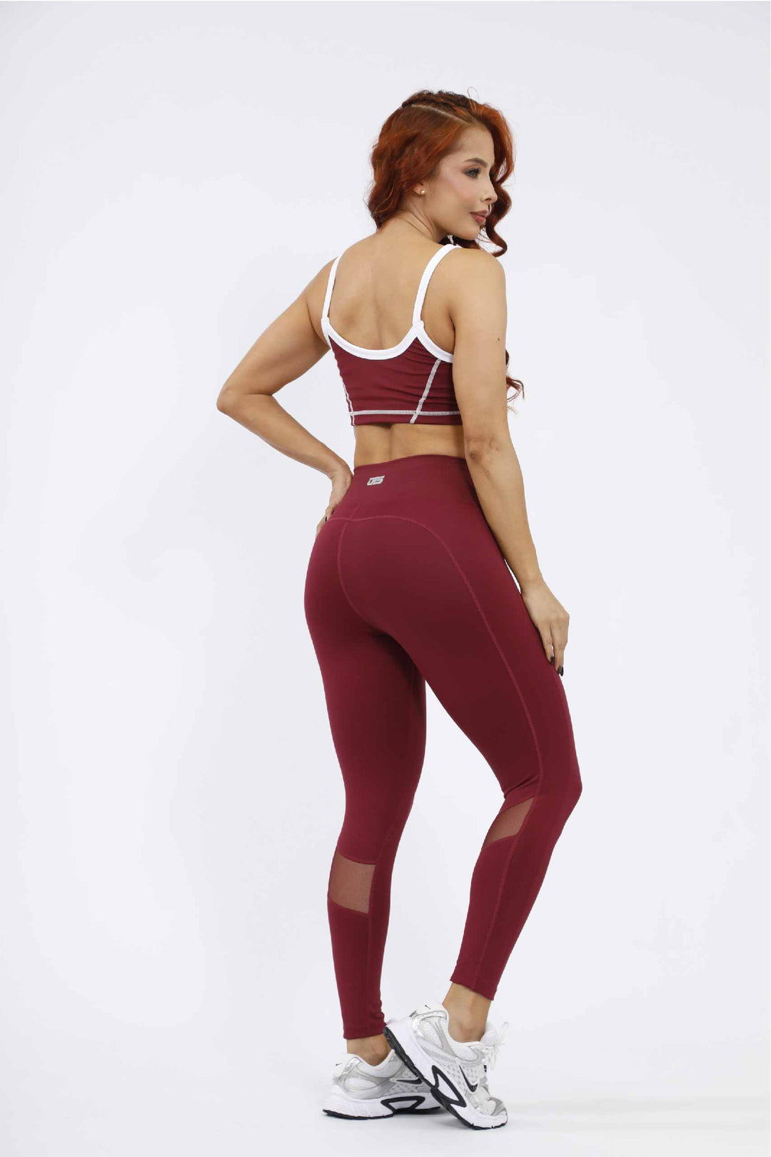 CONJUNTO DEPORTIVO MUJER VINOTINTO LD-872  TC-225