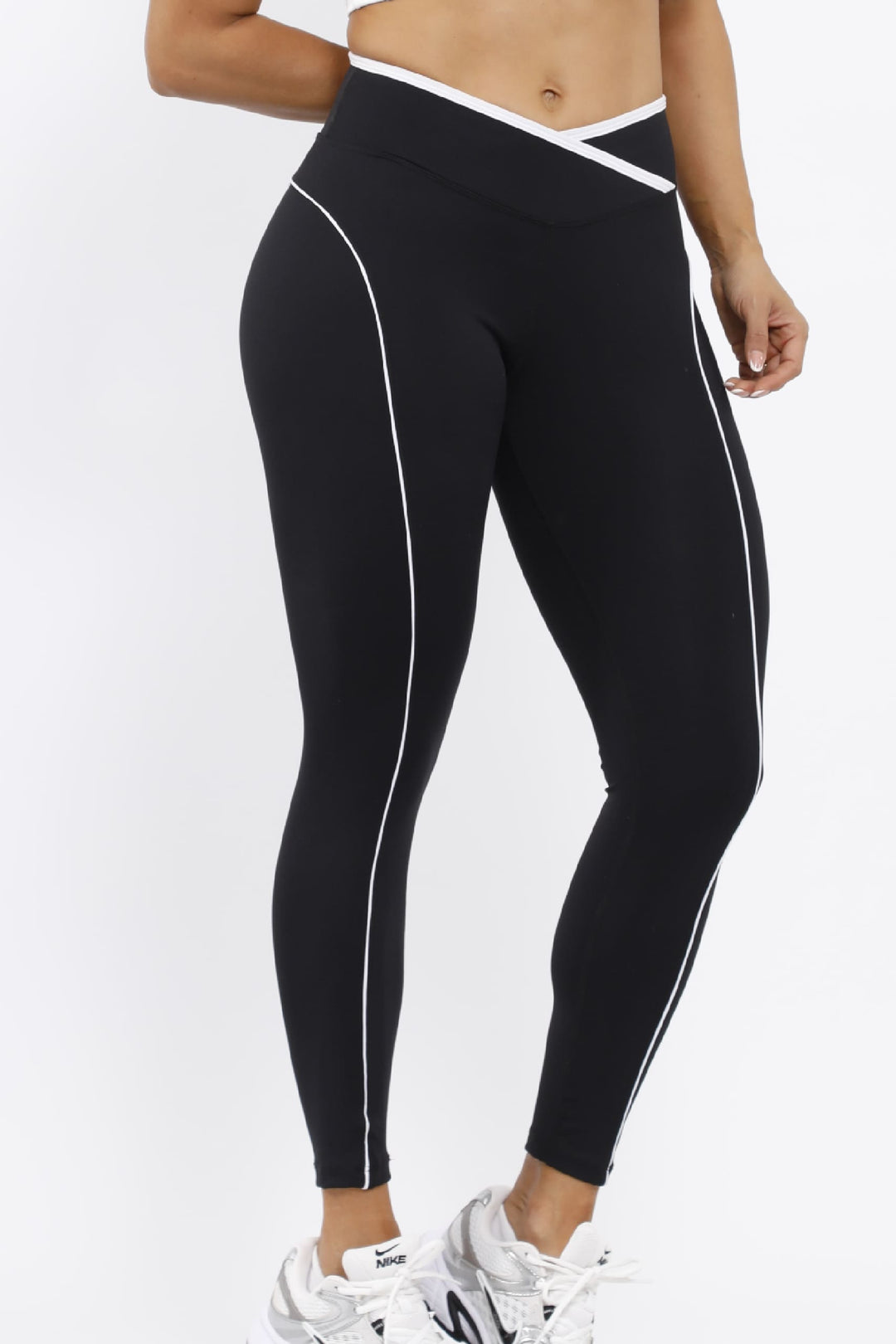 LEGGIN DEPORTIVO MUJER NEGRO LD-856