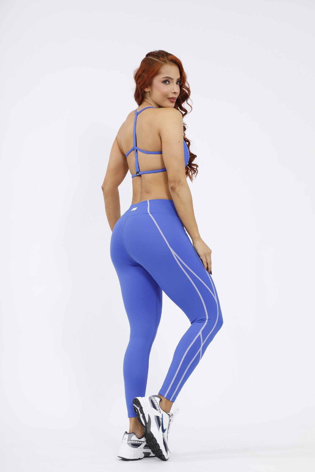 TOP DEPORTIVO MUJER TC 218